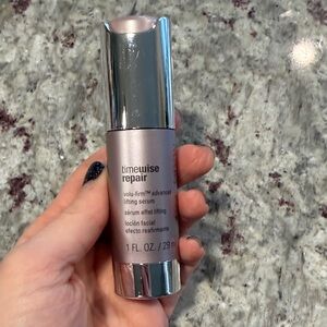 Mary Kay Timewise Repair Lifting Serum - Silver